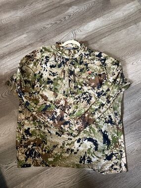 Sitka Gear Men’s Long Sleeve Optifade Subalpine Hunting Shirt - Green Camo